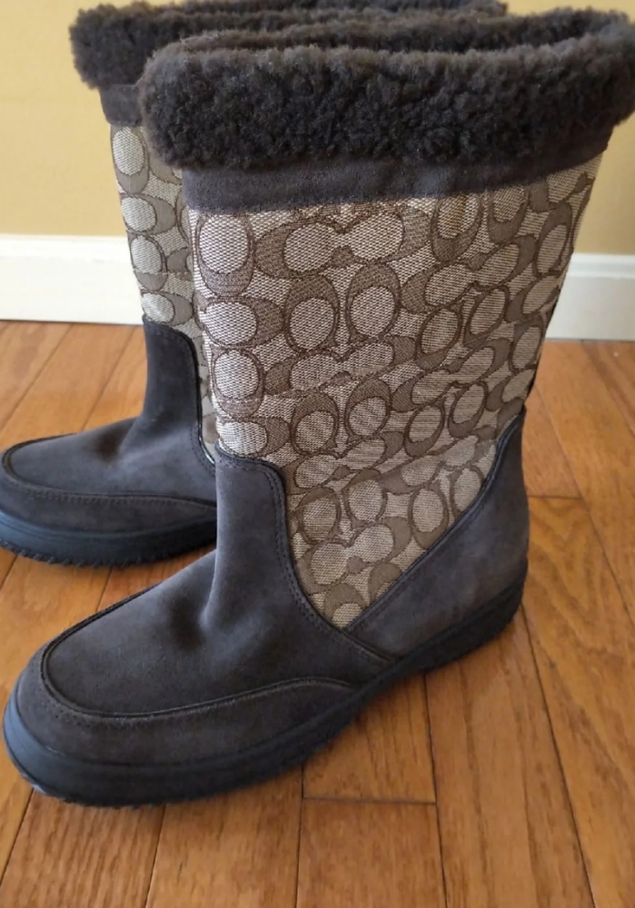 Coach Sherman Signature "C" Suede Boots NWT - Picture 2 of 6
